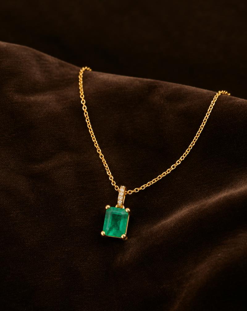 Emerald pendant